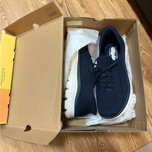 Skechers Women’s Dark Blue Knit Sneakers